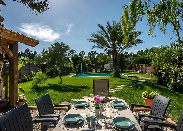 Escondida - Solo Familias Holiday home *